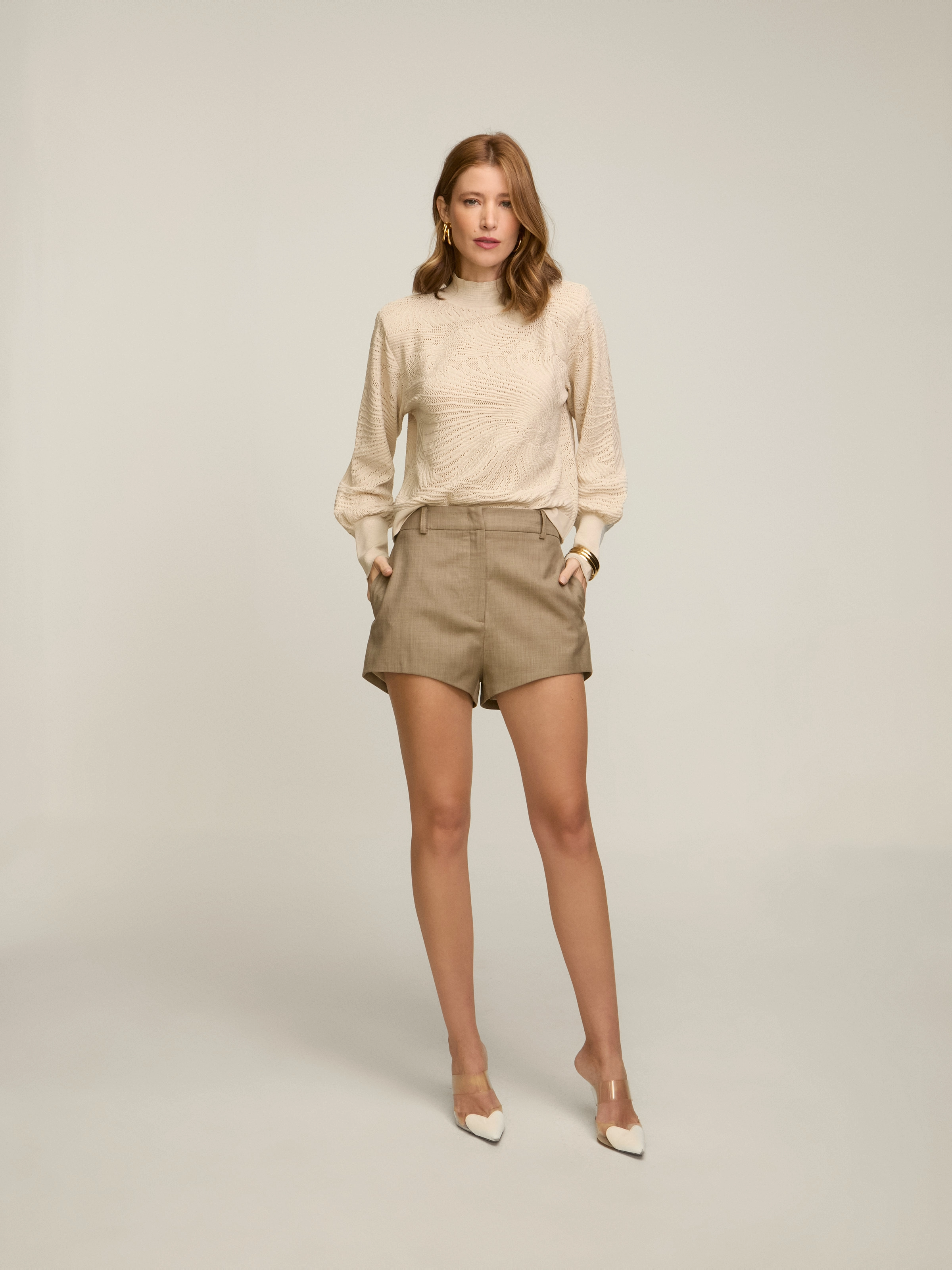 Shorts e Bermudas em Alfaiataria, Jeans, Moletom - NIINI - NIINI